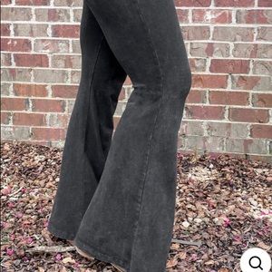 Vibe clothing company boutique ‘All American flare’ size 3x (22/26)